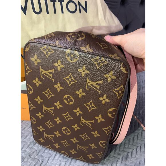 Nwt- authentic- Louis Vuitton- Monogram Neonoe MM Rose Poudre - Picture 5 of 15